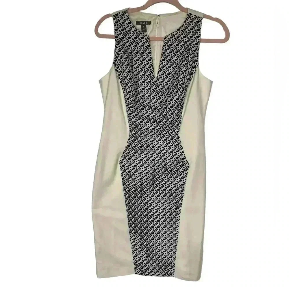 Muse Sleeveless Dress Size 6